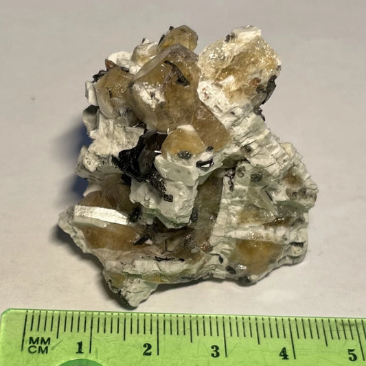 Acmite Analcime Biotite & Titanite Crystals 3M Qry Pulaski Co ARKANSAS USA