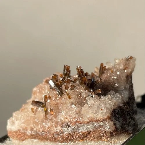 Endlichite / Vanadinite on Calcite Crystals Chihuahua MEXICO