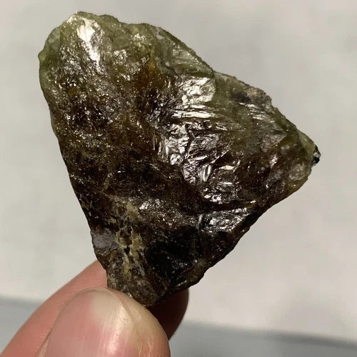 Sphene / Titanite Crystal Tormiq Haramosh Roundu Gilgit-Baltistan PAKISTAN 28g